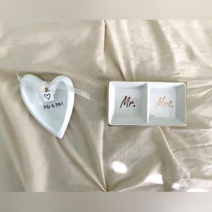 Mr. & Mrs. Ring holders